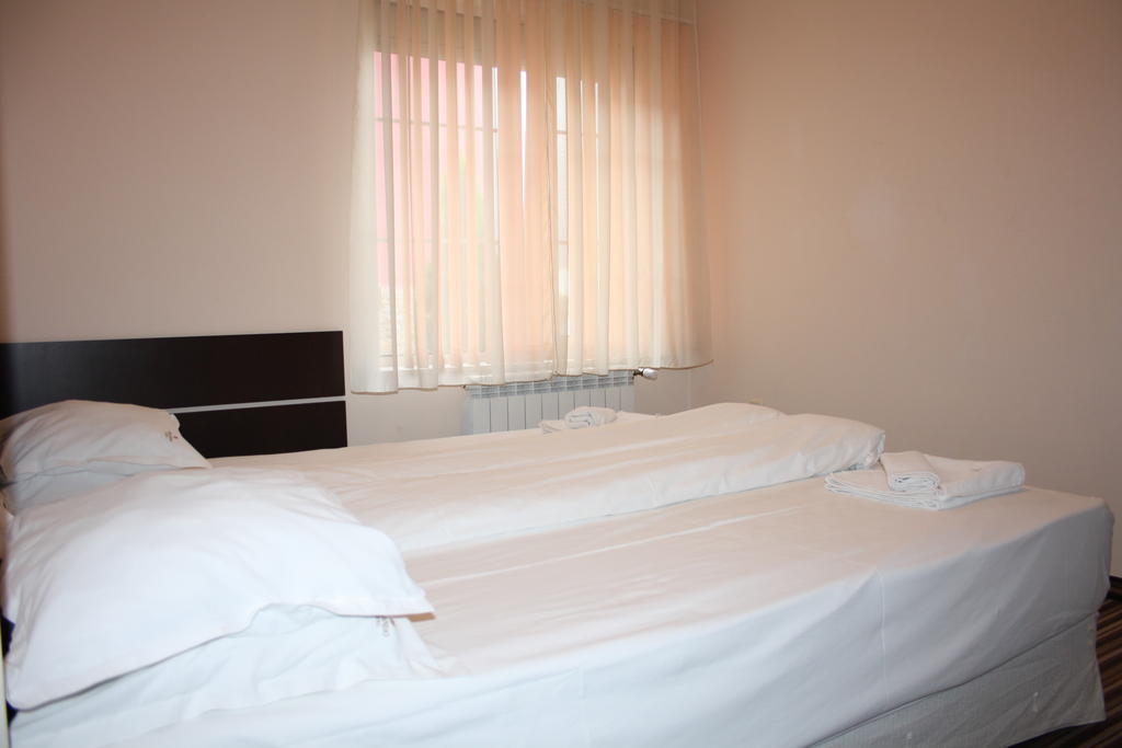 Hotel Orlando Sofia Bagian luar foto