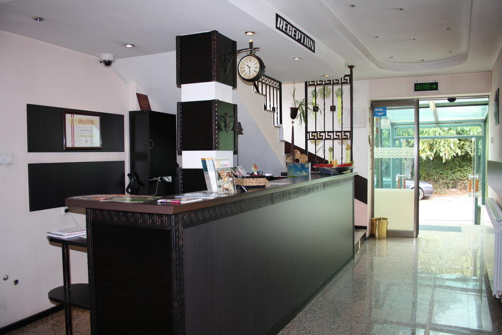 Hotel Orlando Sofia Bagian luar foto